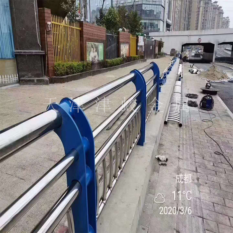 防撞护栏施工时注意要领